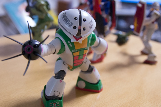 アッガイ